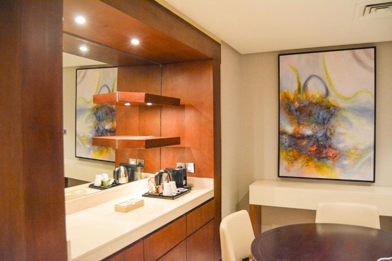 Grand Mercure Hotel Dubai Eksteriør bilde