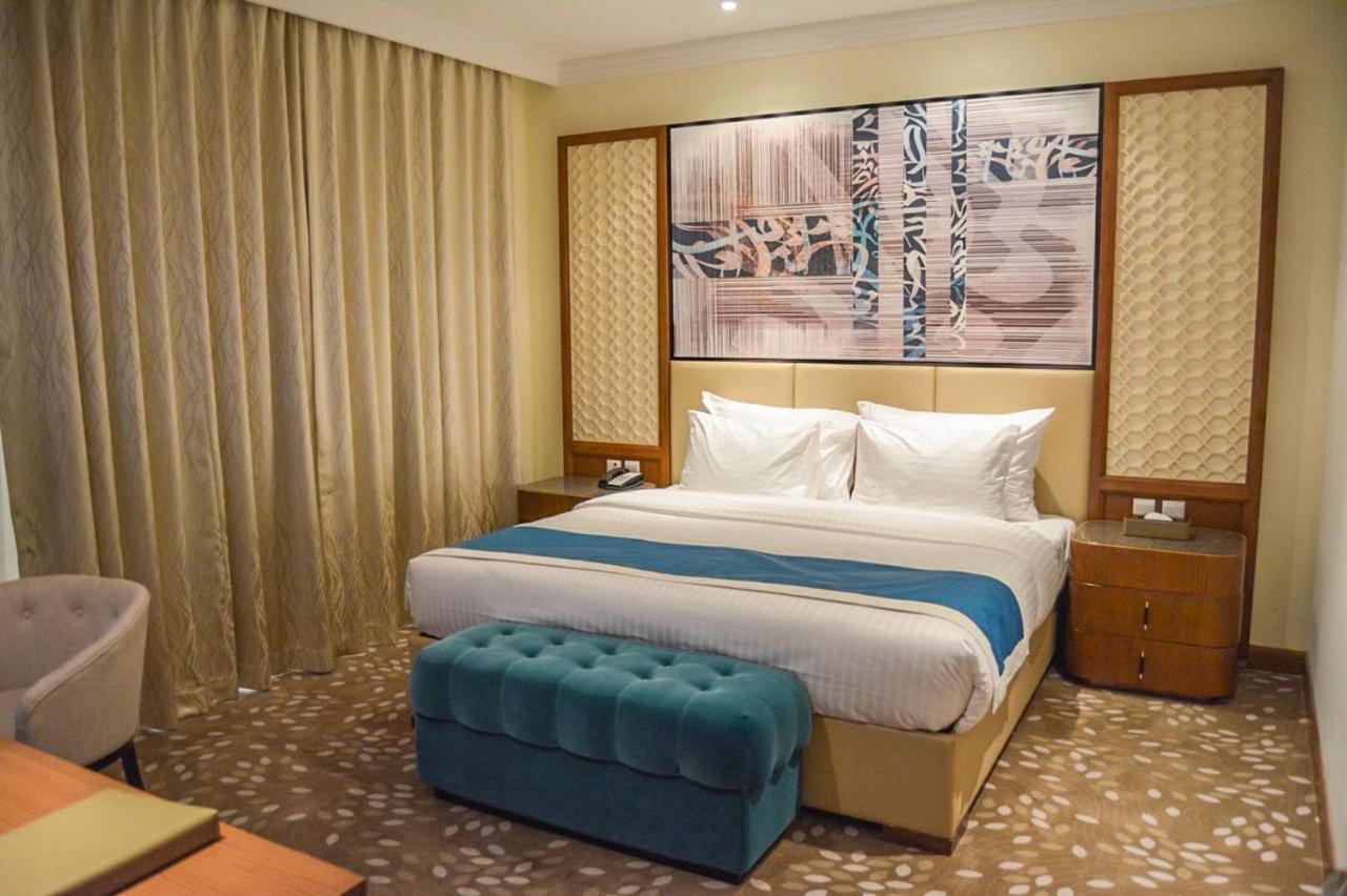 Grand Mercure Hotel Dubai Eksteriør bilde